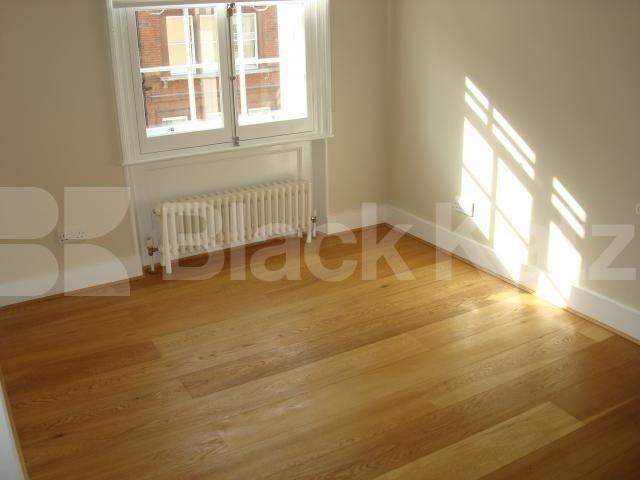 			3 Bedroom, 1 bath, 1 reception Flat			 Albany Street, Camden